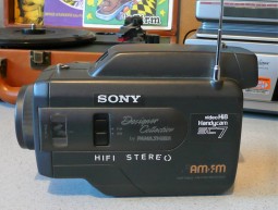 Sony Handycam AM/FM Radio